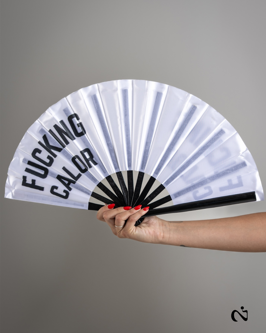 ABANICO FUCKIN CALOR